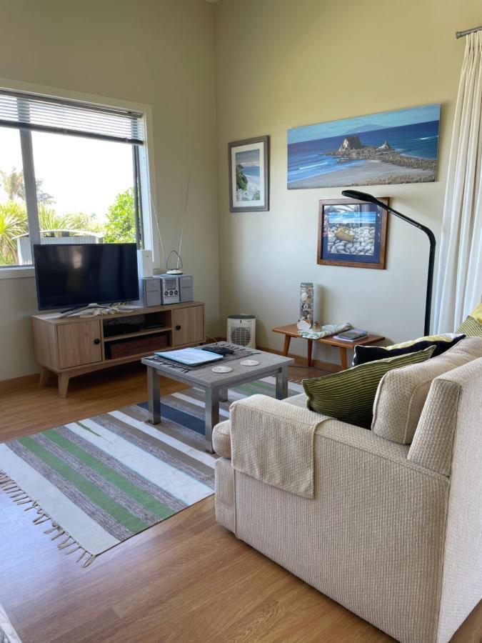 Chalet Cullen, Mangawhai Exteriör bild