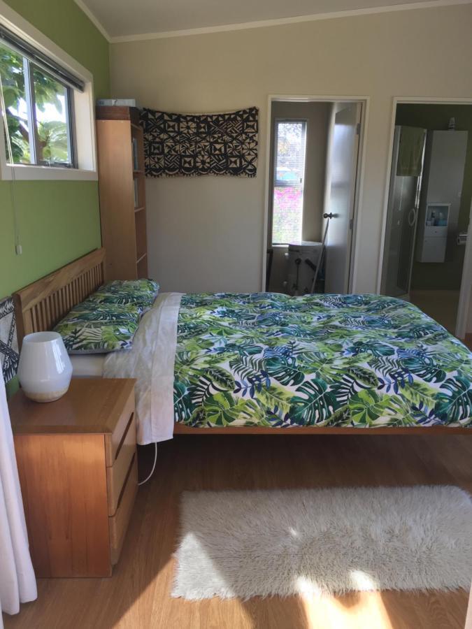Chalet Cullen, Mangawhai Exteriör bild